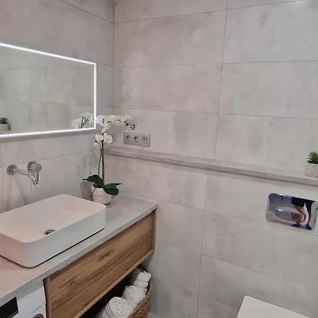 Apartmán Zambrano Y Lucero - Wifi 6p, 3 Hab - Vut-5391-as Gijón