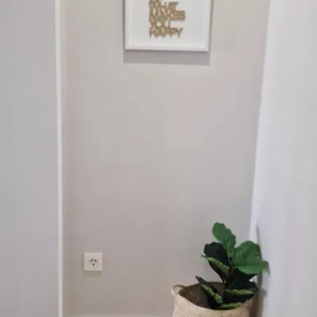 Apartment Zambrano Y Lucero - Wifi 6p, 3 Hab - Vut-5391-as